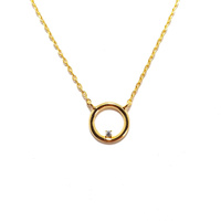 YELLOW GOLD CIRCLE NECKLACE WITH CRYSTAL